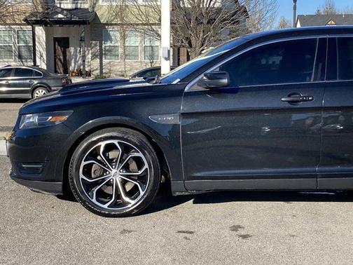 2015 Ford Taurus SHO