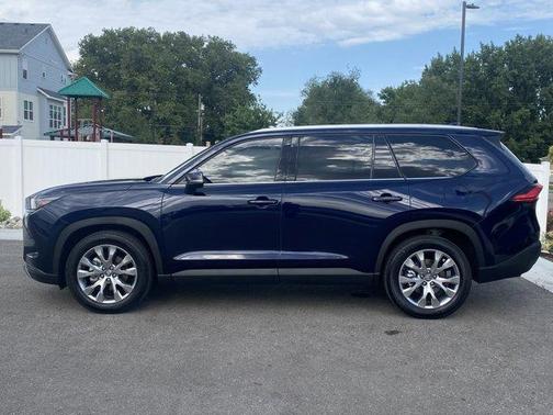 2024 Toyota Grand Highlander LIMITED