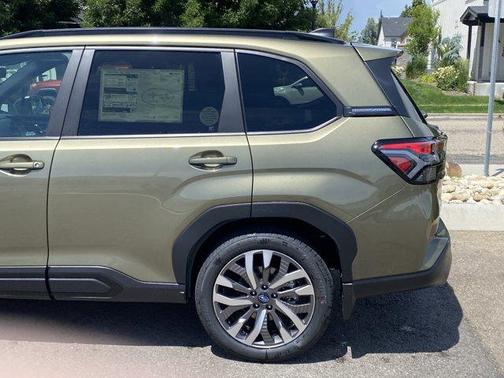 Autumn Green Metallic 2026 Subaru Forester Touring