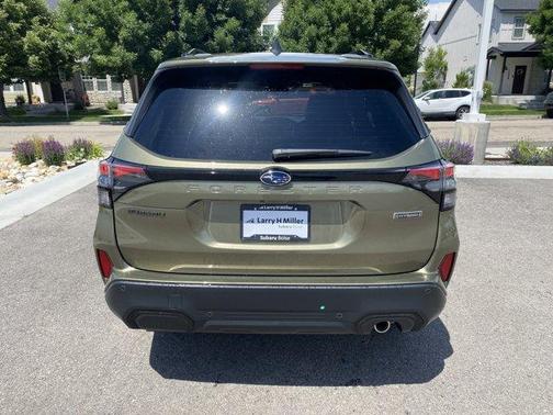 Autumn Green Metallic 2026 Subaru Forester Touring