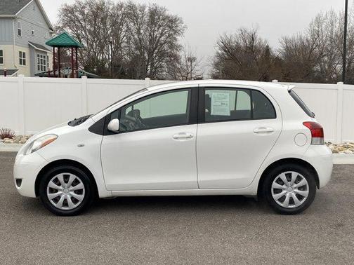 2009 Toyota Yaris S