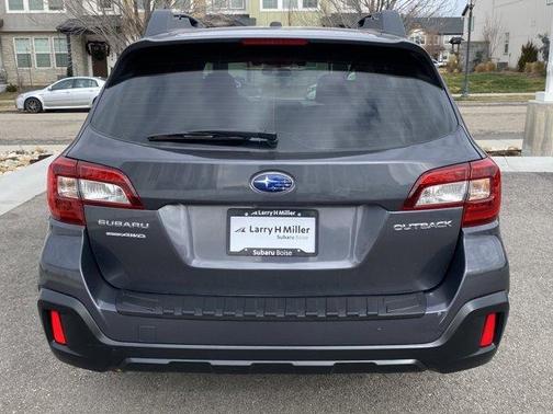 2019 Subaru Outback 2.5i