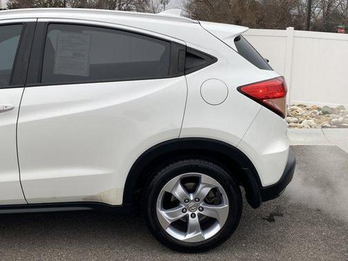 2016 Honda HR-V EX-L w/Navigation