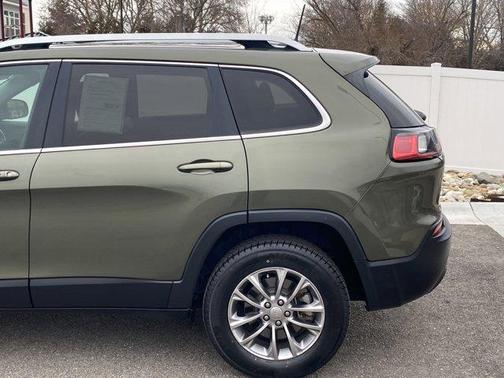 2019 Jeep Cherokee Latitude Plus