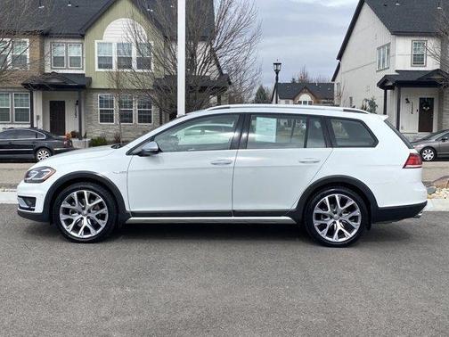 2018 Volkswagen Golf Alltrack TSI SEL