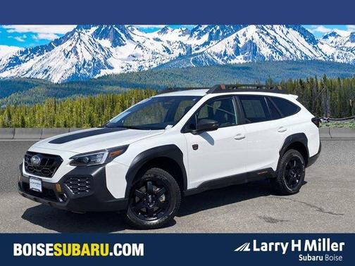 Crystal White Pearl 2024 Subaru Outback Wilderness
