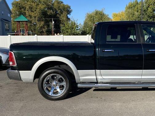 2016 RAM 1500 Laramie