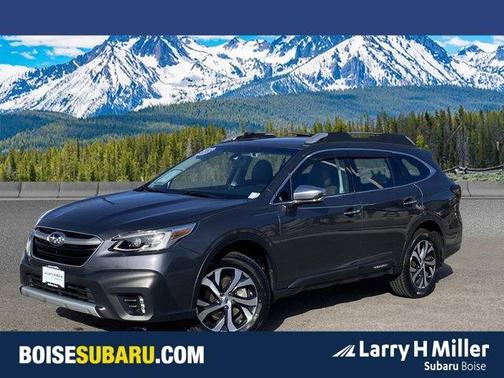 2022 Subaru Outback Touring