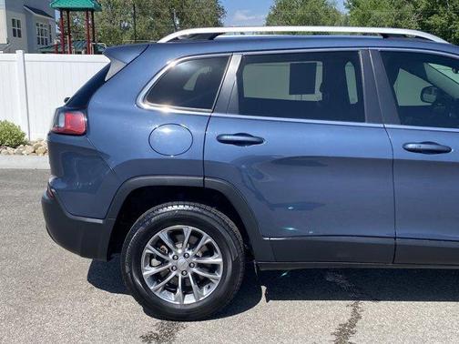 Slate Blue Pearlcoat 2020 Jeep Cherokee Latitude Plus