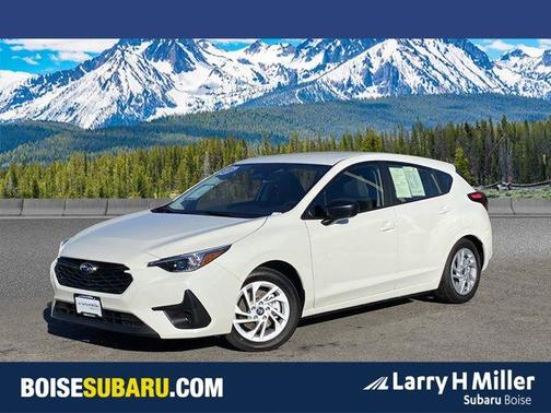 2025 Subaru Impreza Base