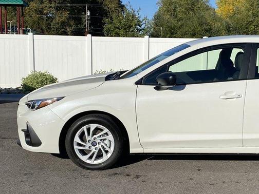 2025 Subaru Impreza Base