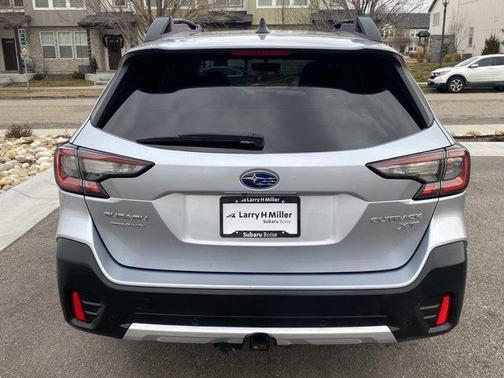 2022 Subaru Outback Limited XT