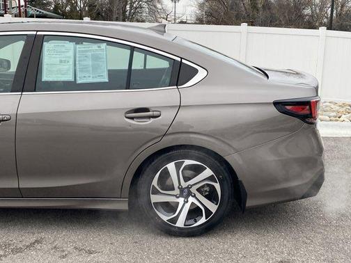 2022 Subaru Legacy Limited XT