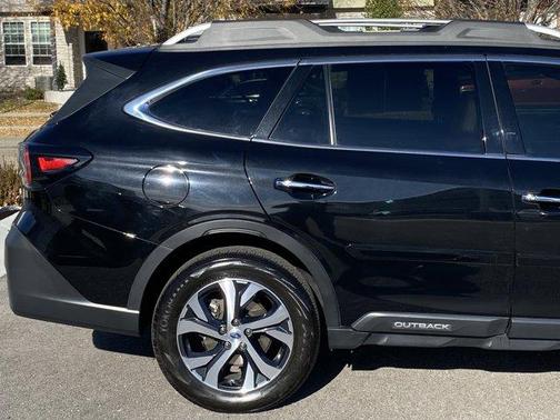 2022 Subaru Outback Touring