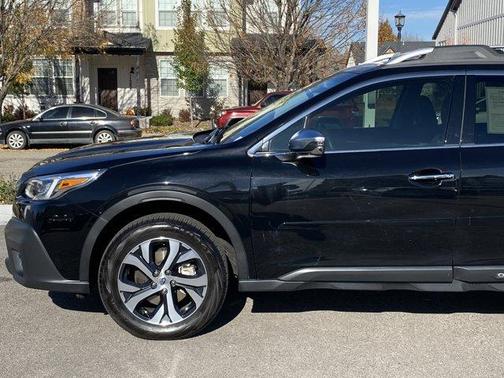 2022 Subaru Outback Touring