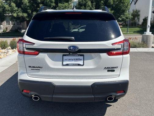 Crystal White Pearl 2026 Subaru Ascent Onyx Edition Touring