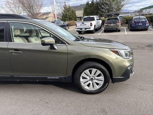 2019 Subaru Outback 2.5i Premium