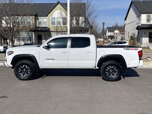 2017 Toyota Tacoma TRD Off Road