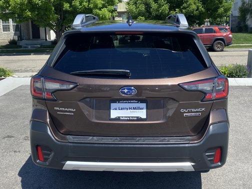 Cinnamon Brown Pearl 2022 Subaru Outback Touring