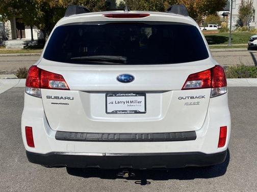 2012 Subaru Outback 2.5i Premium