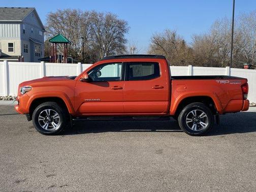 2016 Toyota Tacoma TRD Sport