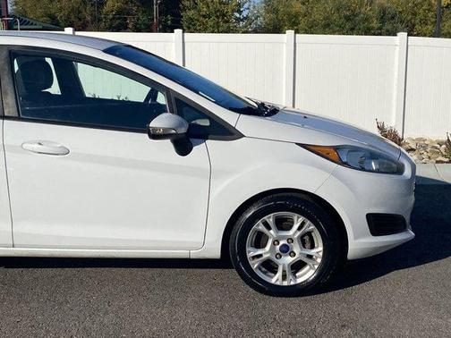 2014 Ford Fiesta SE