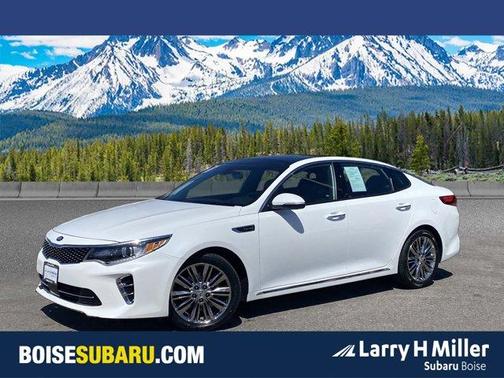 Snow White Pearl 2016 Kia Optima SXL Turbo