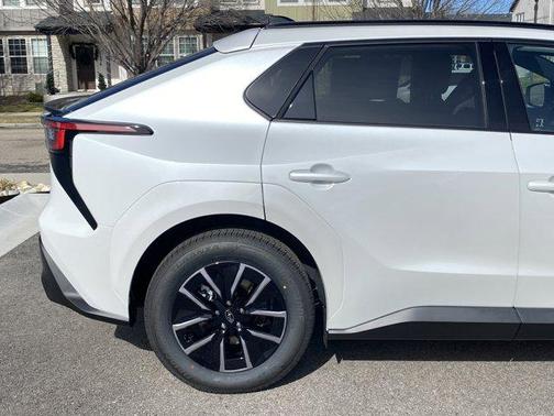 2026 Subaru Solterra Premium