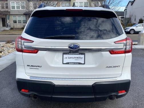 2024 Subaru Ascent Base
