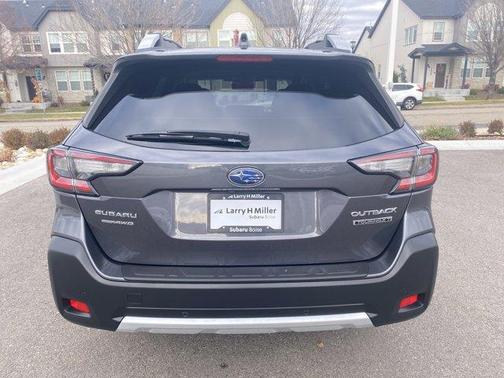 2023 Subaru Outback Touring XT