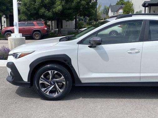 Crystal White Pearl 2024 Subaru Crosstrek Premium
