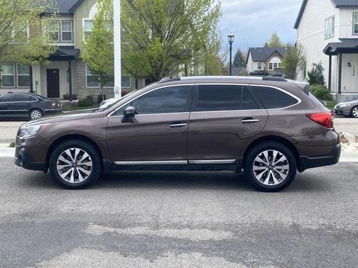 2019 Subaru Outback 3.6R Touring