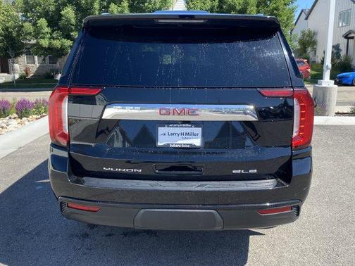 Onyx Black 2021 GMC Yukon SLE