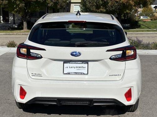 2025 Subaru Impreza Base