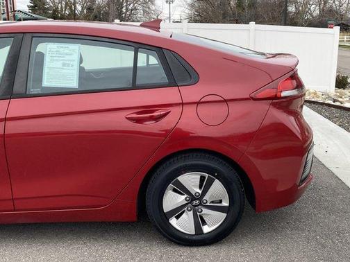 2019 Hyundai IONIQ Hybrid Blue