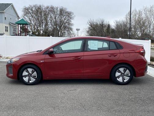 2019 Hyundai IONIQ Hybrid Blue