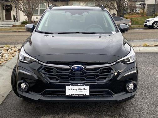 Crystal Black Silica 2026 Subaru Crosstrek Limited