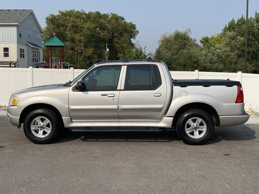2005 Ford Explorer Sport Trac XLT