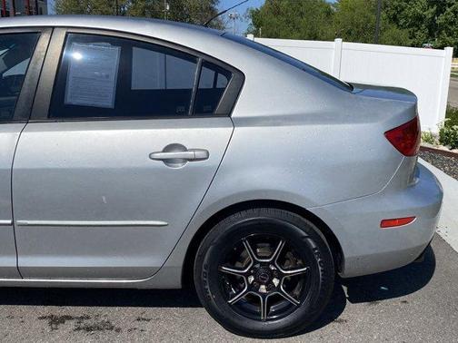 2006 Mazda Mazda3 i