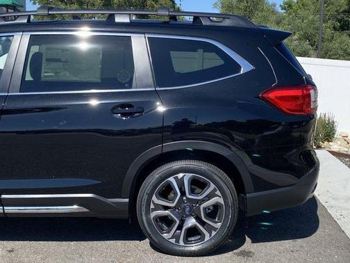 2025 Subaru Ascent Limited