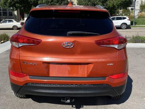 2017 Hyundai TUCSON SE Plus