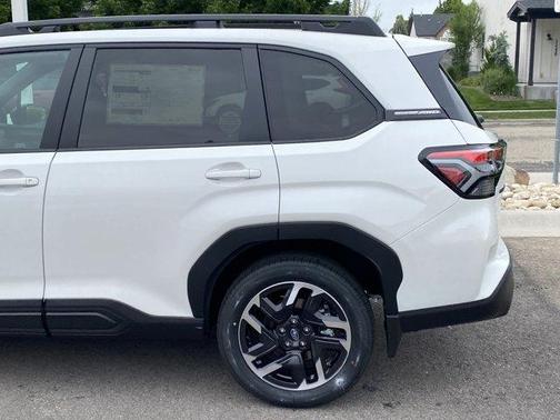 Crystal White Pearl 2026 Subaru Forester Premium