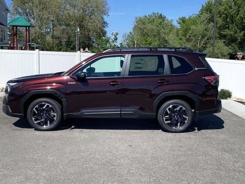Dark Mahogany 2026 Subaru Forester Premium