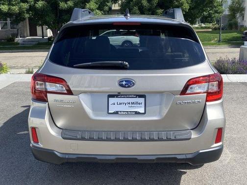 Tungsten Metallic 2016 Subaru Outback 2.5i Limited