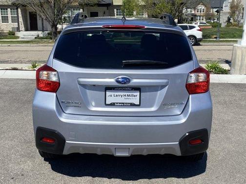 Ice Silver Metallic 2017 Subaru Crosstrek 2.0i Premium