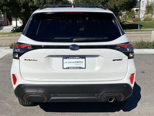 2025 Subaru Forester Sport
