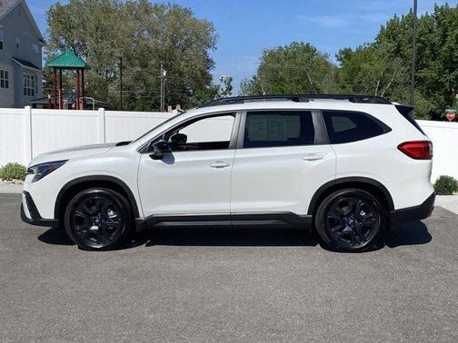 Crystal White Pearl 2025 Subaru Ascent Onyx Edition Touring