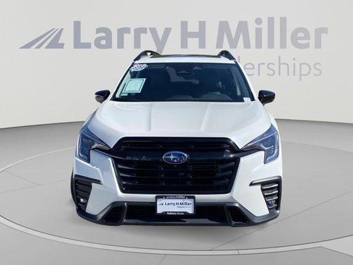 Crystal White Pearl 2025 Subaru Ascent Onyx Edition Touring