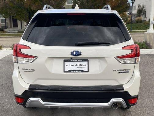 2022 Subaru Forester Touring
