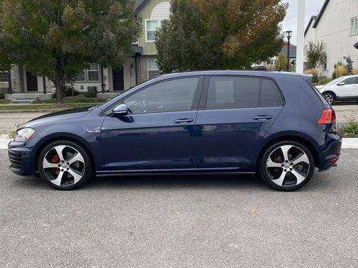 2016 Volkswagen Golf GTI SE